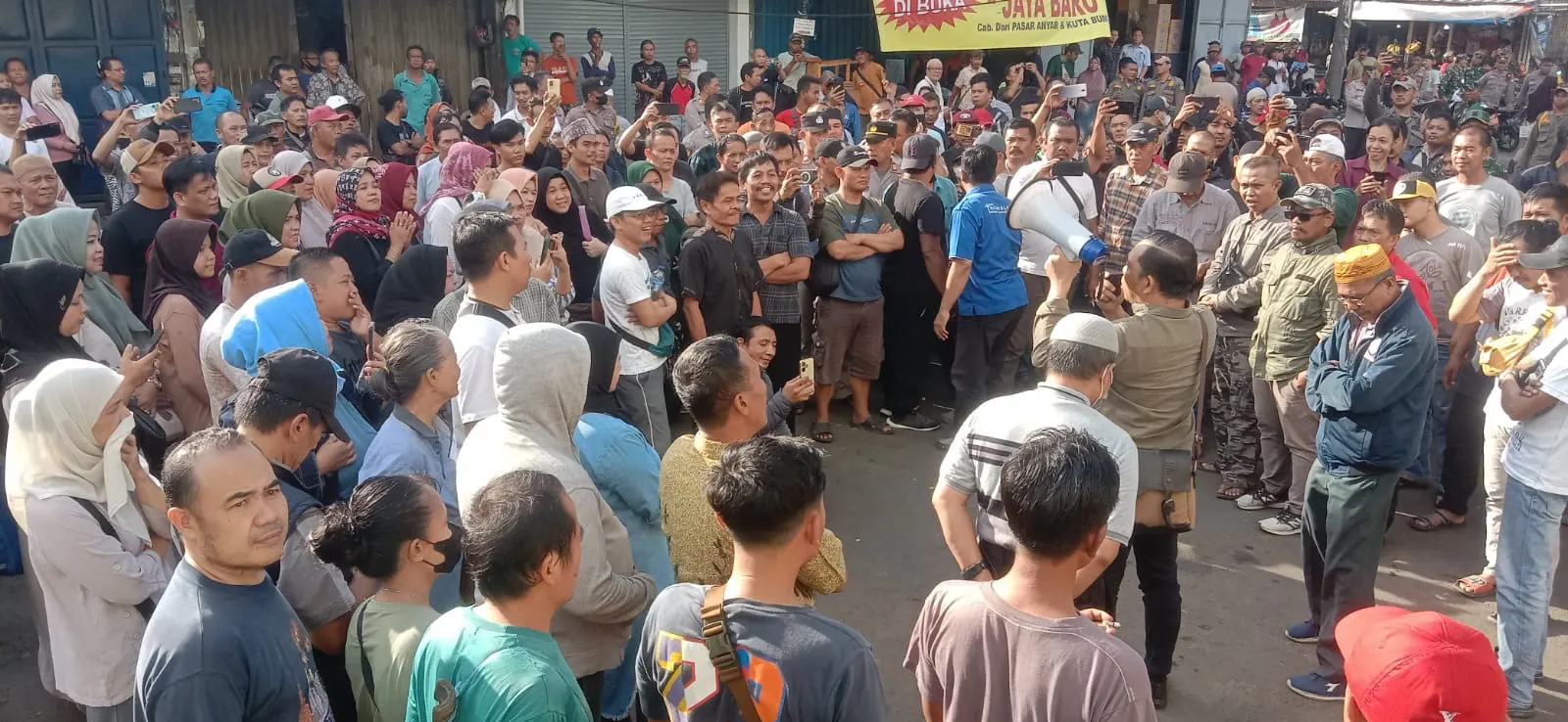 Pedagang Demo