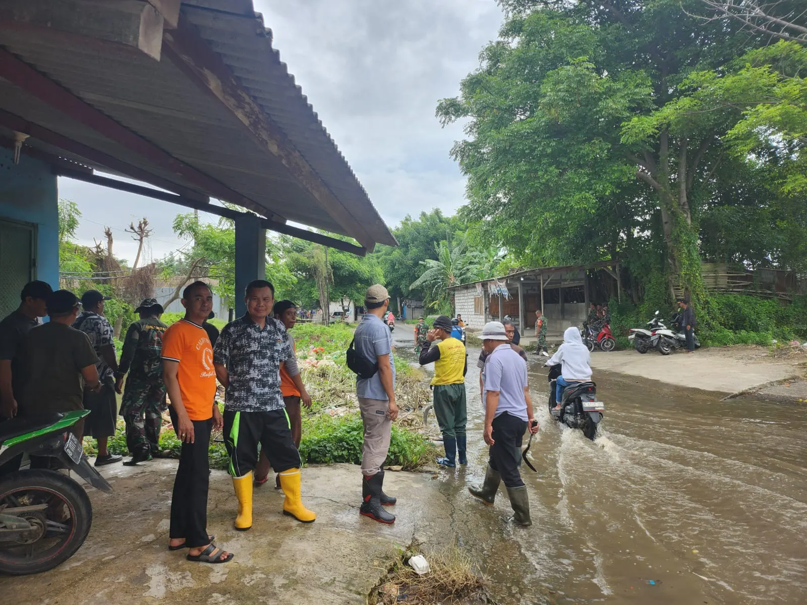 Jalan Kalibaru-Gaga