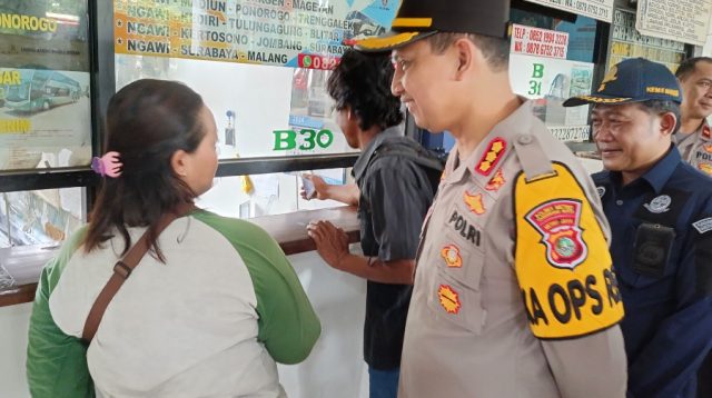 Terminal Poris Plawad Dipadati Pemudik, Kapolres: Waspada Tindak Kejahatan