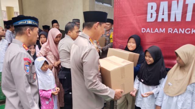 Sambut Hari Bhayangkara ke-78, Polres Metro Tangerang Kota Gelar Baksos di Batuceper