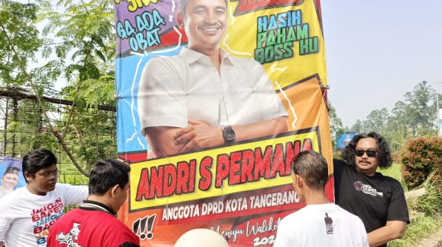 Kota Tangerang Bukan Tempat Sampah,  Jangan Baper Copot APK Andri S Permana