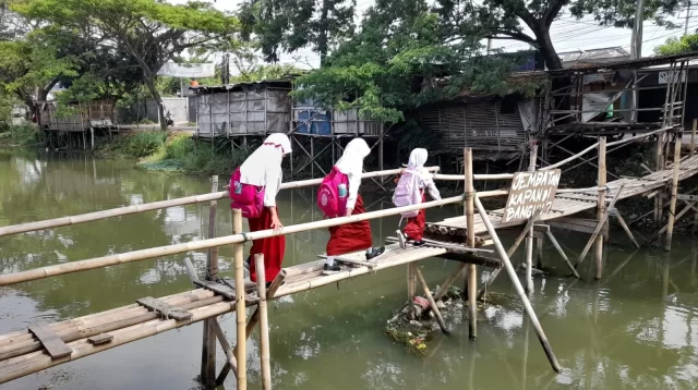 Jembatan Darurat Kampung Ilat