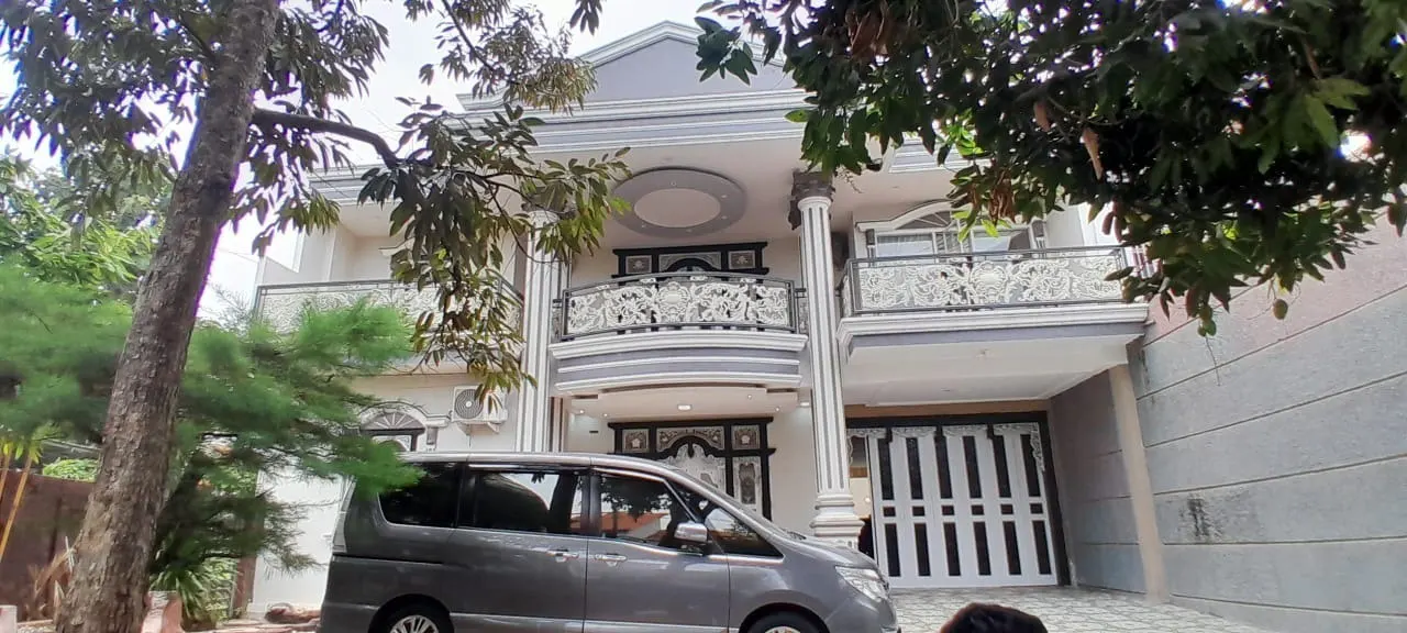 Rumah Mewah