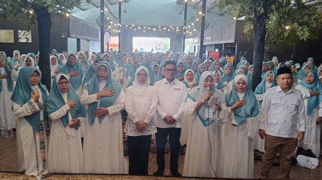 Andra Soni-Dimyati Didukung dan Didoakan Ratusan Ustazah Pimpinan Majelis Taklim se-Kota Tangerang