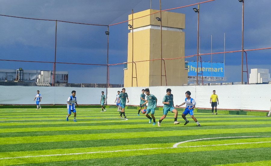 Di Rooftop, Metropolis Town Square Tangerang Buka Arena Sepakbola Mini Soccer