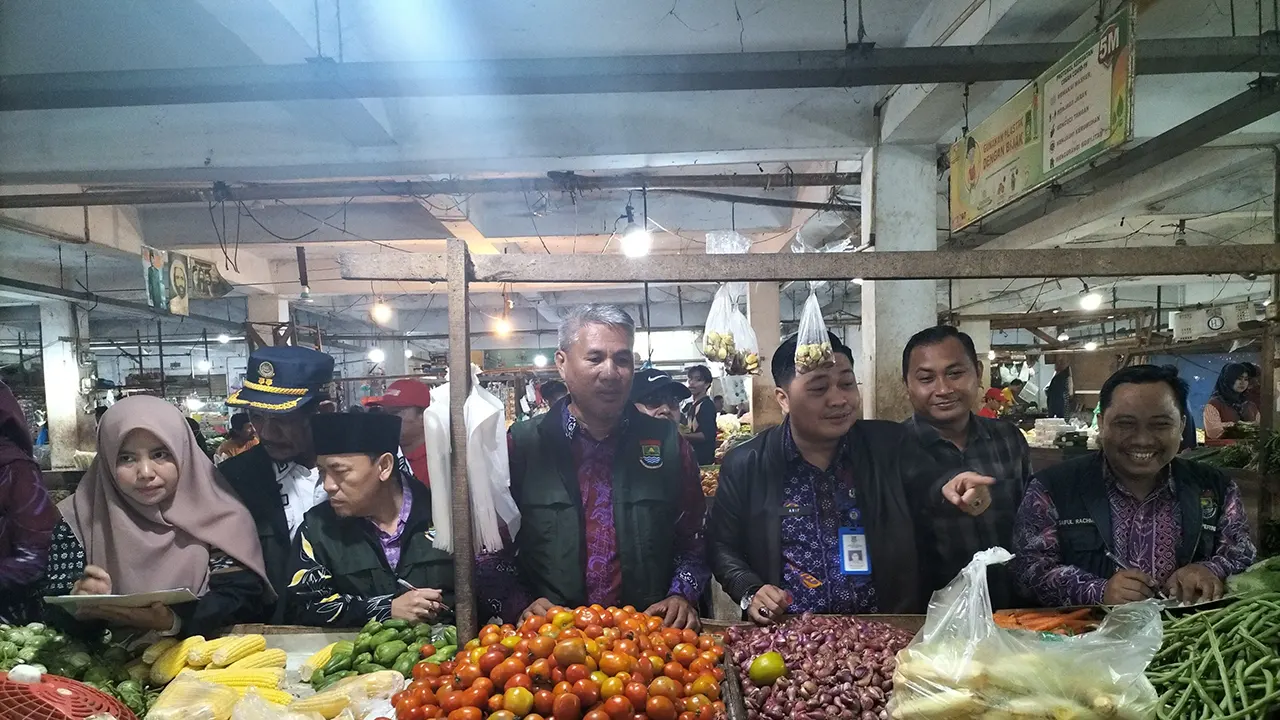 Pasar Gudang Tigaraksa