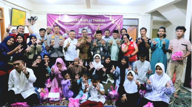 Milad ke-25, Pokja WHTR Berbagi Bahagia Bersama Puluhan Yatim