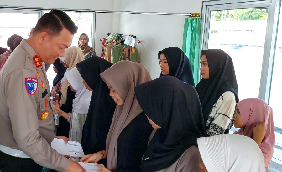 Berkah Ramadhan, Satlantas Polres Metro Tangerang Gelar Santunan Yatim dan Doa Bersama