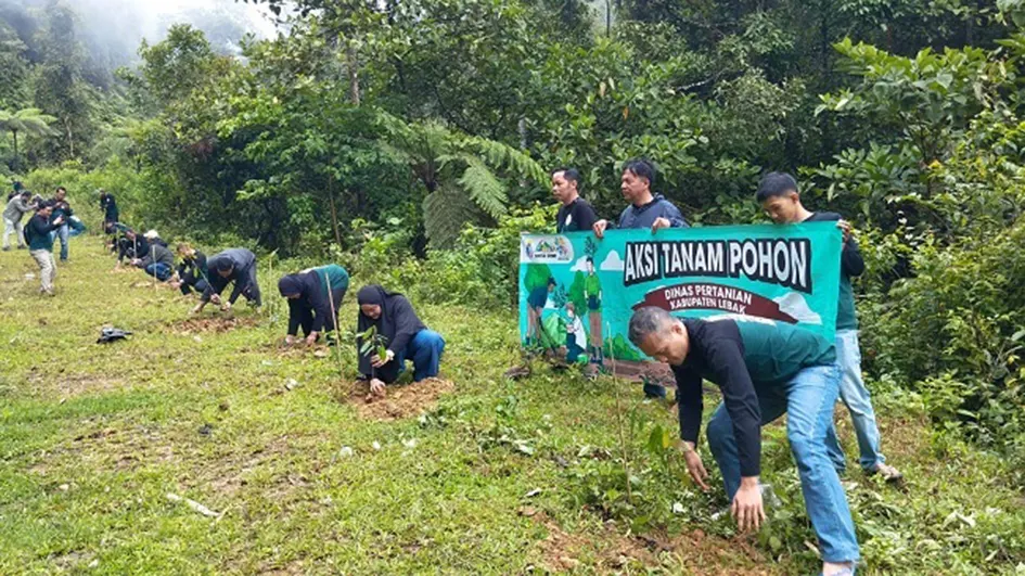 Gunung Luhur