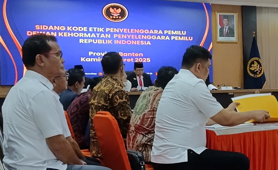 Bawaslu Kota Tangerang Hadapi Sidang Etik, Saripudin Tak Hadir, Sachrudin Hadir Beri Keterangan